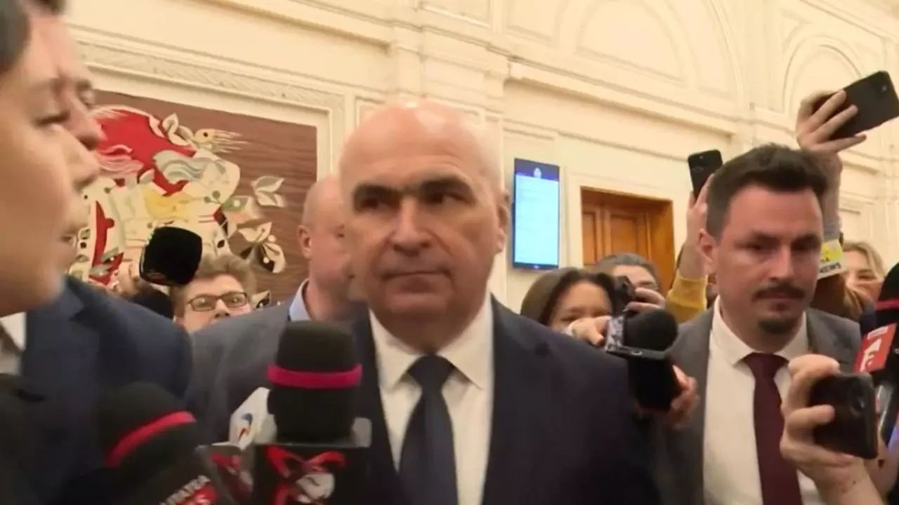 Ilie Bolojan a invocat scăderea accizei după ce Nicușor Dan a sugerat această variantă