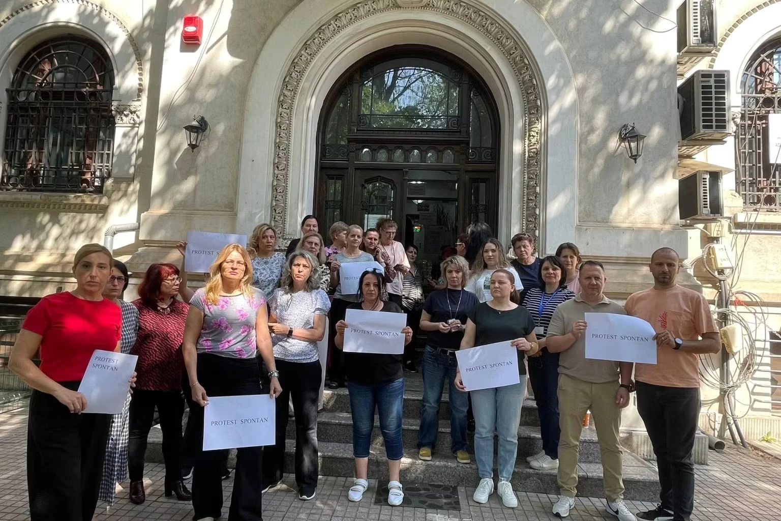 Proteste Finanțe Olt