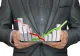 Economia noastră depinde prea mult de consumul populației