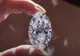 Un diamant alb a afost vândut la licitație pentru 15,7 milioane de dolari