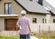 Întreținerea fosei septice garantează funcționarea ei. Cât costă acest tratament pe an?