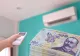 Cum reduci consumul de curent al aerului condiționat vara? 10 trucuri testate care chiar funcționează