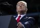 Trump își întoarce fața și către Europa. SUA şi UE au început în sfârşit negocierile comerciale pentru a evita tarifele